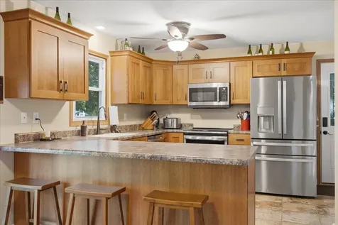 4024 Cardinal Court Cedar Falls IA 50613
