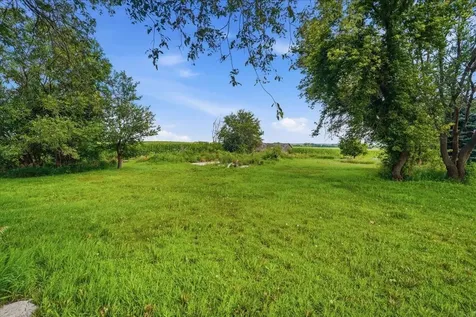 27698 195th Street Iowa Falls IA 50126