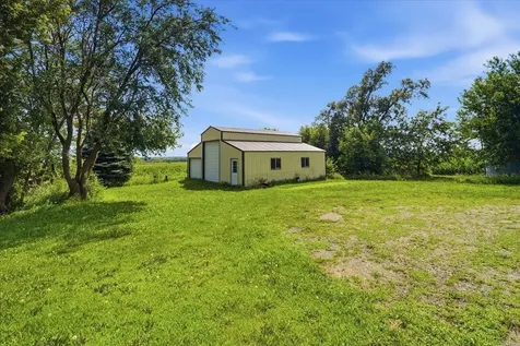 27698 195th Street Iowa Falls IA 50126