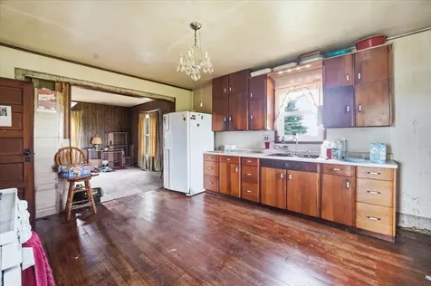 27698 195th Street Iowa Falls IA 50126