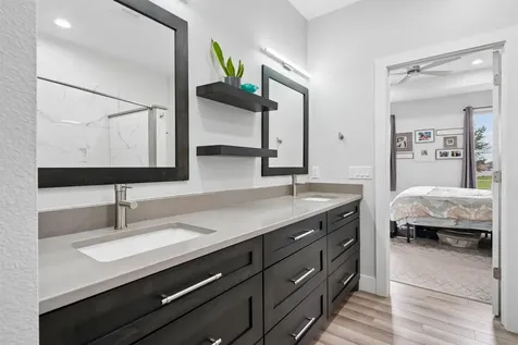 1822 Reese Road Cedar Falls IA 50613