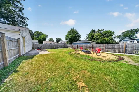 720 Dena Street Waterloo IA 50702
