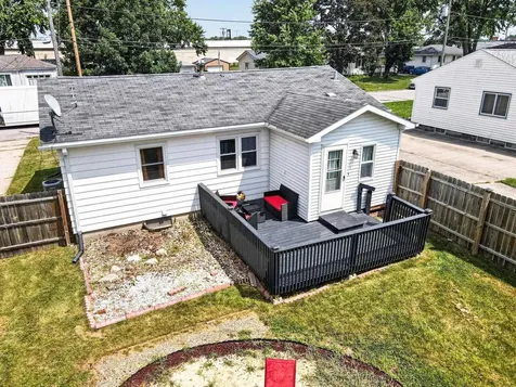 720 Dena Street Waterloo IA 50702