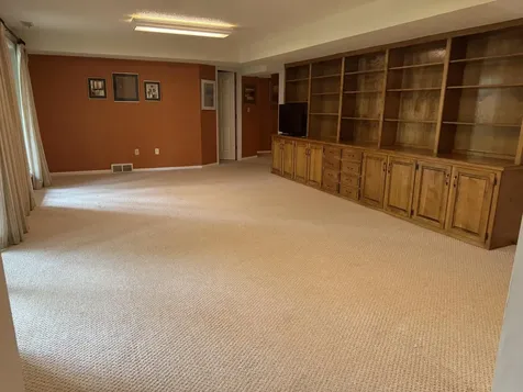2329 Minnetonka Drive Cedar Falls IA 50613