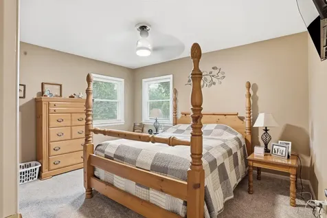 3306 Midway Drive Waterloo IA 50701