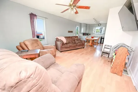 1338 180 Street Manchester IA 52057