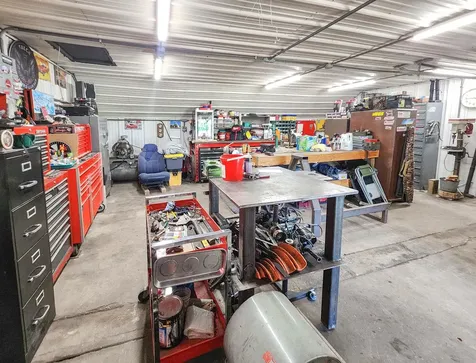 1338 180 Street Manchester IA 52057