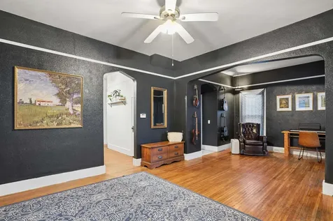 602 SW 3rd Street Waverly IA 50677