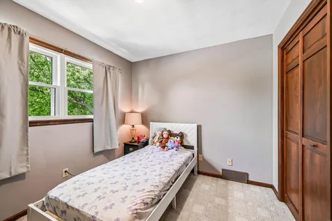 1211 Country Meadows Drive Waverly IA 50677