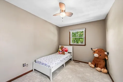 1211 Country Meadows Drive Waverly IA 50677