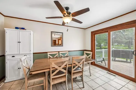1211 Country Meadows Drive Waverly IA 50677