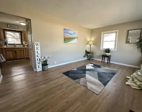 4039 Niles Street Waterloo IA 50703