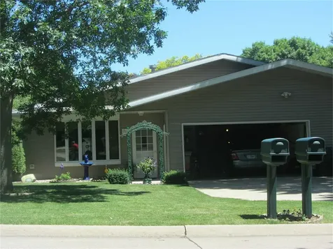 316 Highland Drive Cedar Falls IA 50613