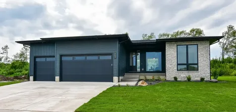 4627 Luke Streets Cedar Falls IA 50613