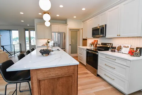 4627 Luke Streets Cedar Falls IA 50613