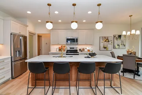 4627 Luke Streets Cedar Falls IA 50613