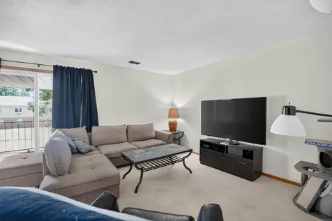 766 Russell Road Waterloo IA 50701