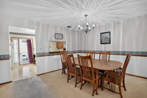 766 Russell Road Waterloo IA 50701