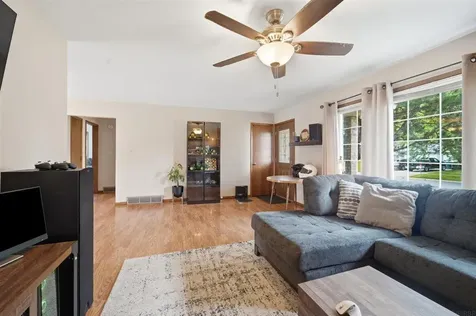 3713 Joan Drive Waterloo IA 50702
