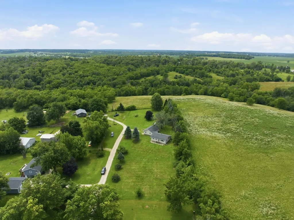 1958 Quiet Lane Marion IA 52302