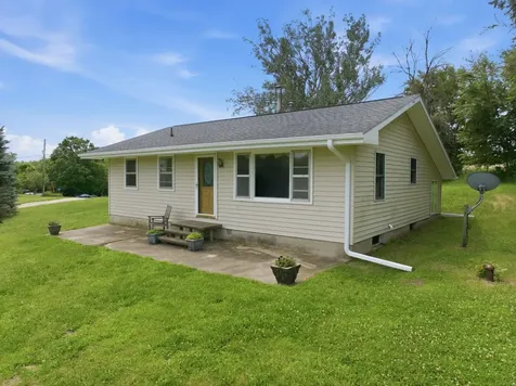1958 Quiet Lane Marion IA 52302