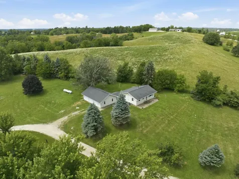 1958 Quiet Lane Marion IA 52302