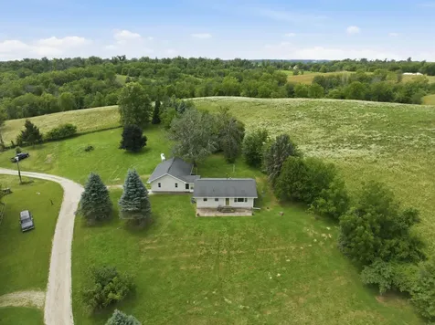 1958 Quiet Lane Marion IA 52302