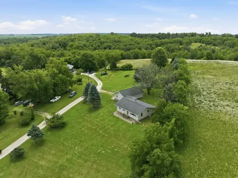 1958 Quiet Lane Marion IA 52302