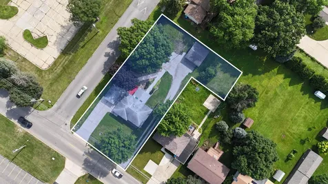 3541 Hammond Avenue Waterloo IA 50702