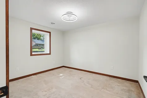 1215 8th Street Jesup IA 50648