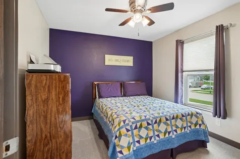 5522 Red Oak Lane Cedar Falls IA 50613