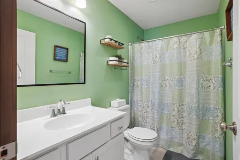 5522 Red Oak Lane Cedar Falls IA 50613