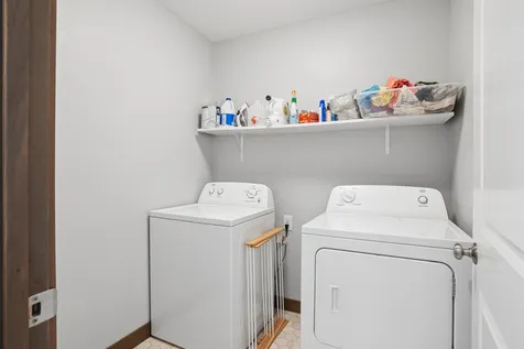 5522 Red Oak Lane Cedar Falls IA 50613