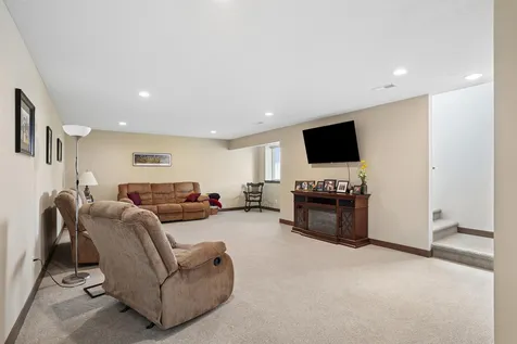 5522 Red Oak Lane Cedar Falls IA 50613