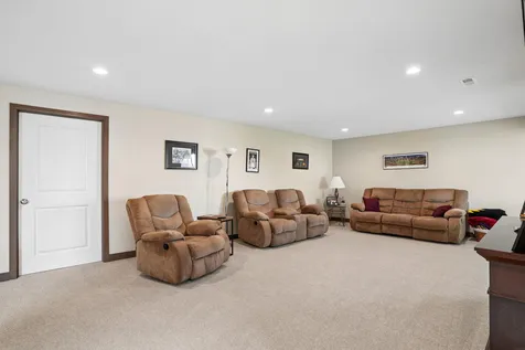 5522 Red Oak Lane Cedar Falls IA 50613