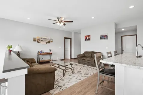 5522 Red Oak Lane Cedar Falls IA 50613