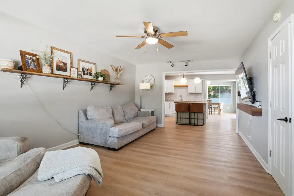 2216 Linnwood Drive Cedar Falls IA 50613