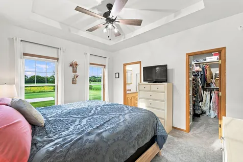 313 Tumbleweed Trail Waverly IA 50677
