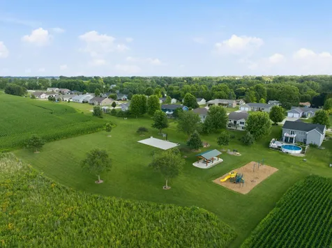 313 Tumbleweed Trail Waverly IA 50677