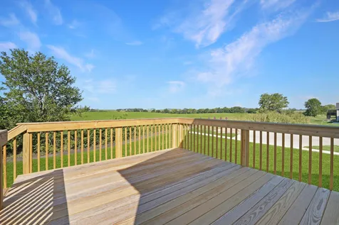 2825 Amber Valley Road Cedar Falls IA 50613