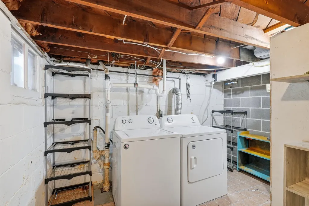 709 Magnolia Parkway Waterloo IA 50701