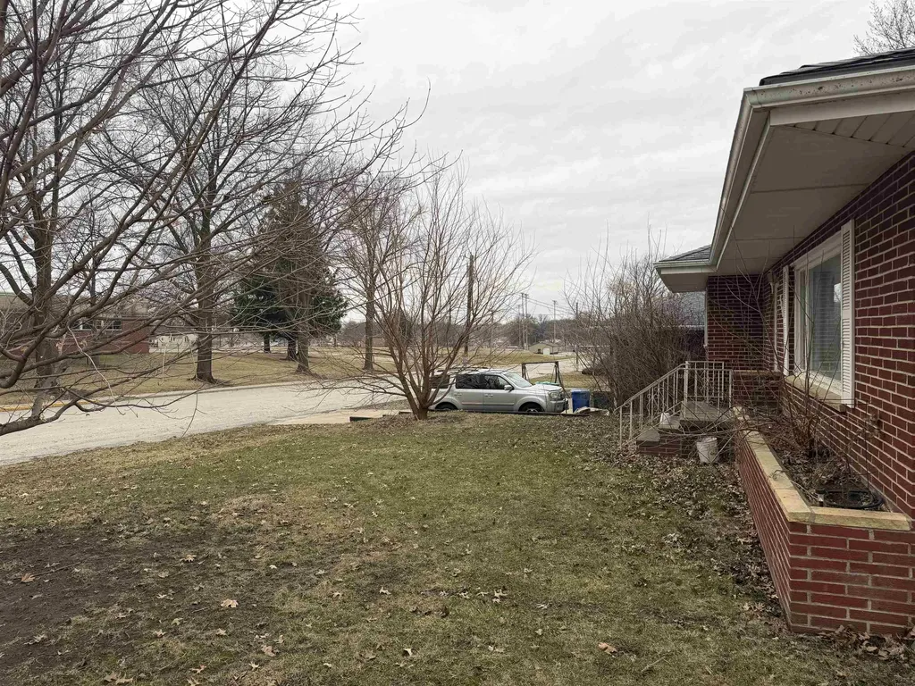 540 E Eagle Street Denver IA 50622