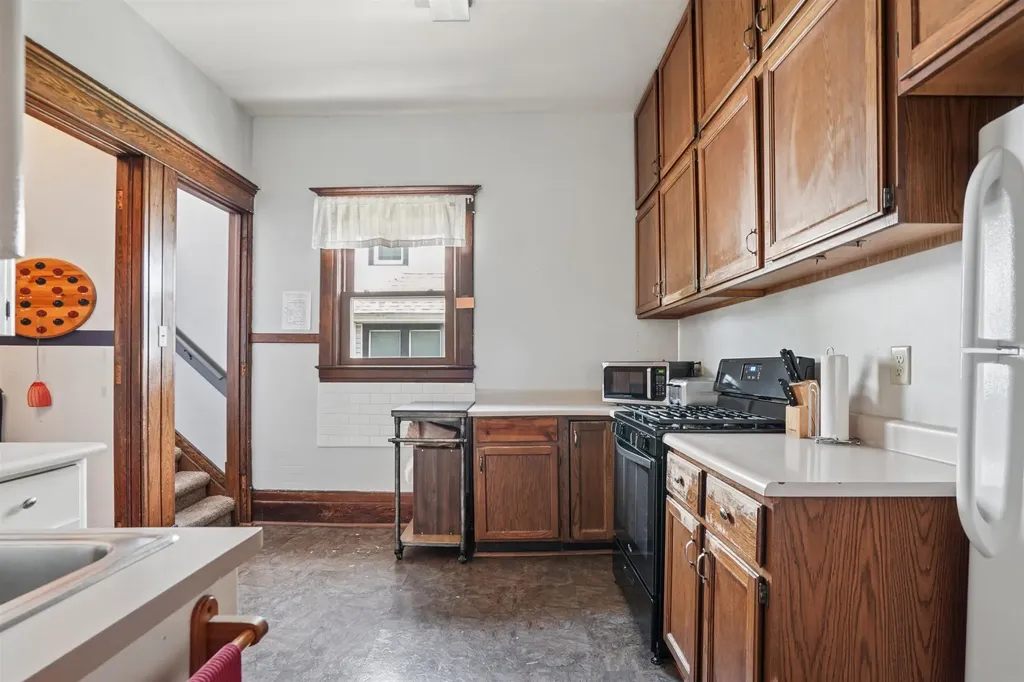 2410 College Street Cedar Falls IA 50613