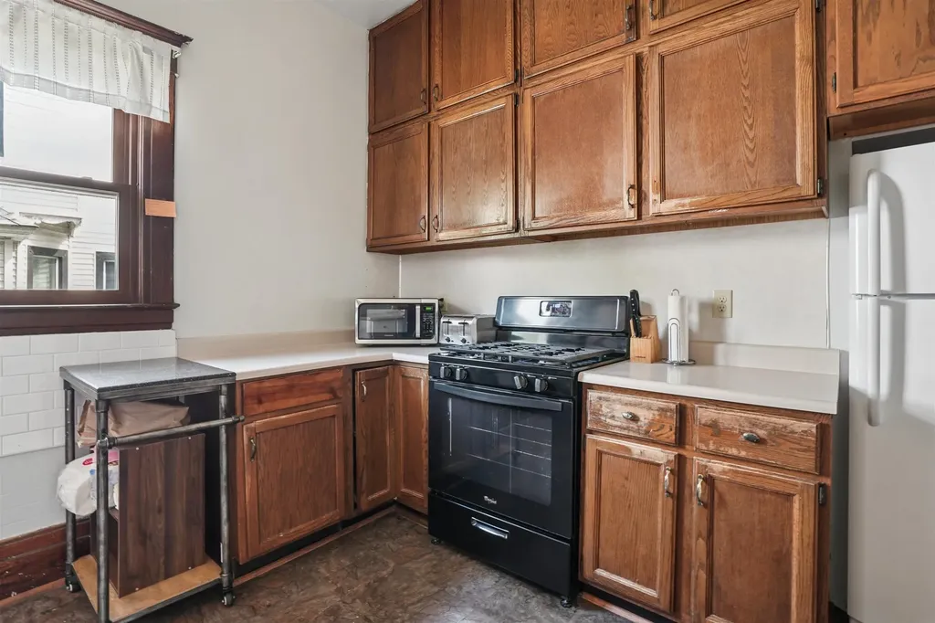 2410 College Street Cedar Falls IA 50613