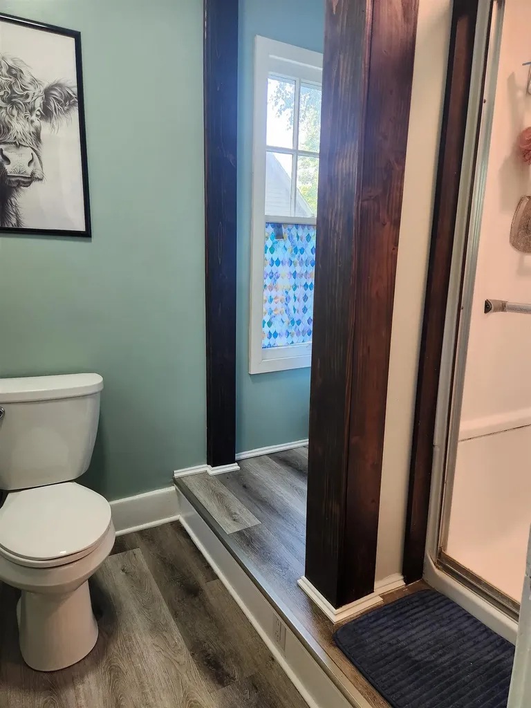 433 Kingbard Boulevard Waterloo IA 50701