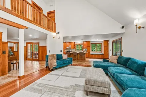 910 Cedar Lane Drive Waverly IA 50677