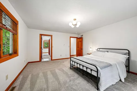 910 Cedar Lane Drive Waverly IA 50677