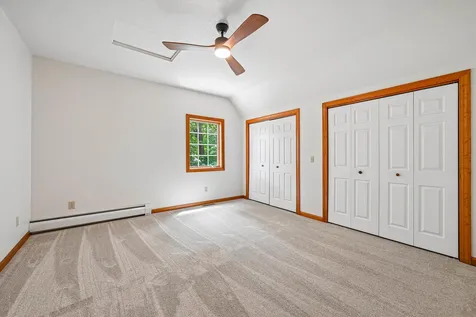 910 Cedar Lane Drive Waverly IA 50677