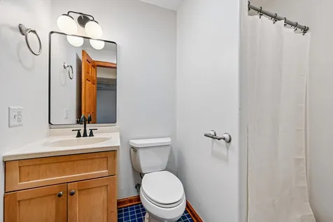 910 Cedar Lane Drive Waverly IA 50677