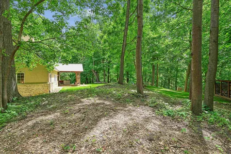 910 Cedar Lane Drive Waverly IA 50677